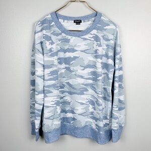 Splendid women’s camouflage long sleeve crewneck pullover blue size medium